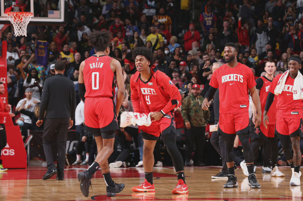 开云体育入口-雷霆翻盘尼克斯,丹尼·格林送出助攻的简单介绍