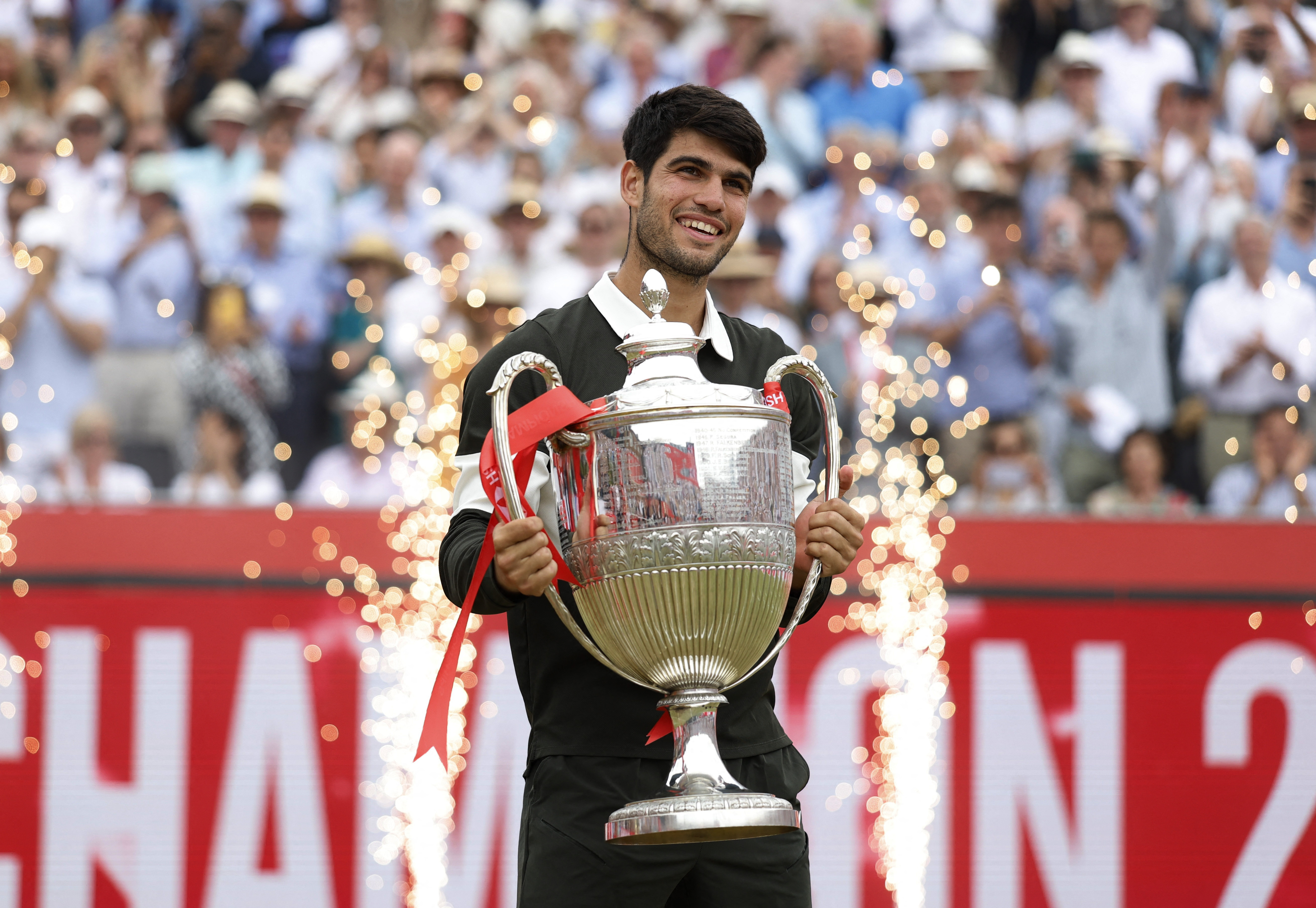 开云体育APP下载-包含欧洲网球队血洗日本网球队,阿尔卡拉斯关键制胜的词条