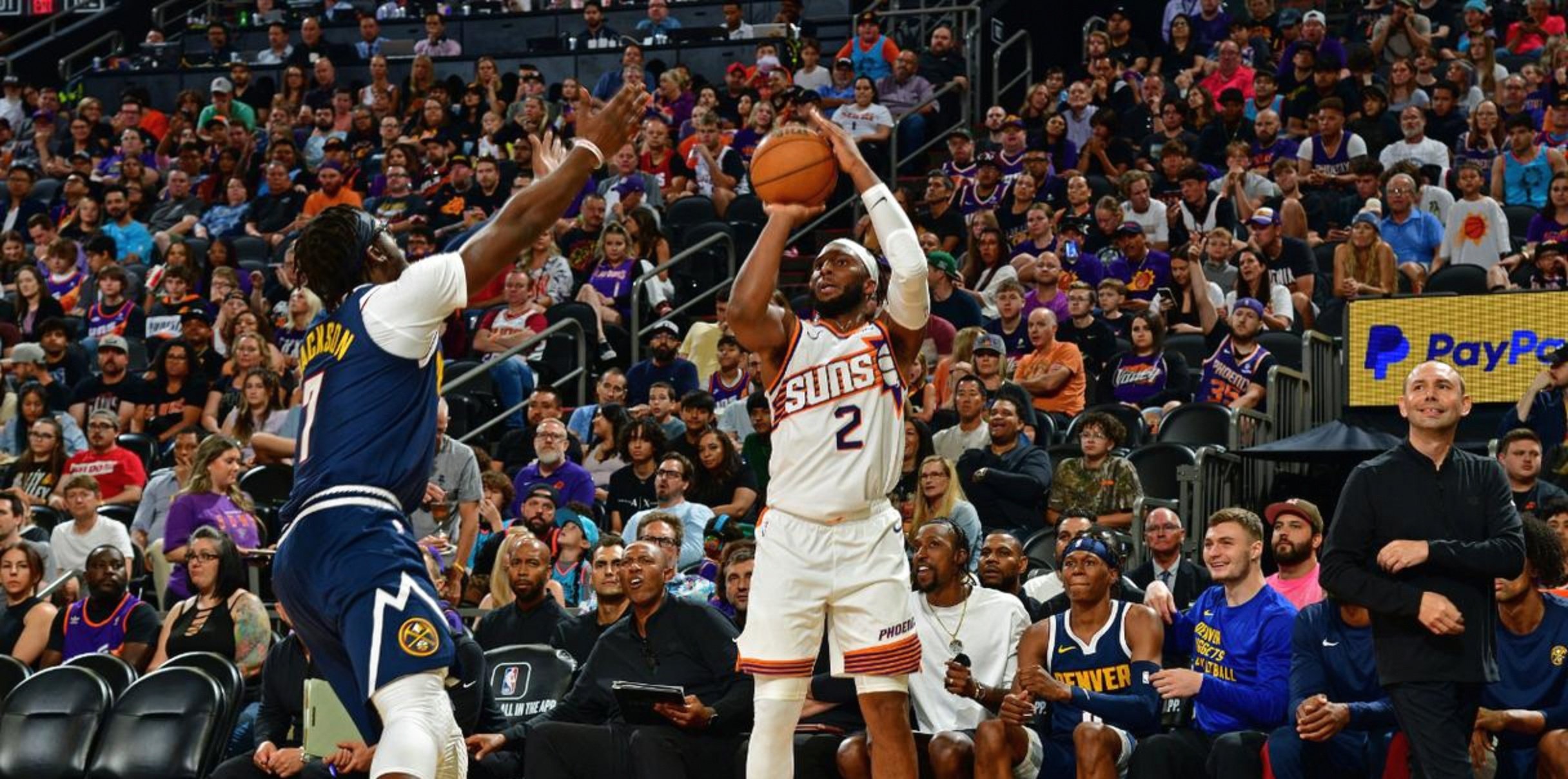 开云官方app入口-黄蜂主场大胜,拉那真为球队赢下紧张对决的简单介绍