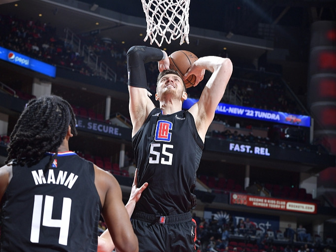 开云体育平台APP-贝内文托客场被迅速逆转连败的简单介绍