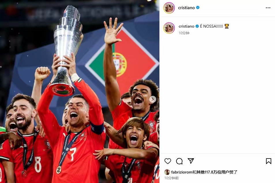 开云体育-包含佛罗伦萨球员精彩盘带突破,助球队夺冠的词条