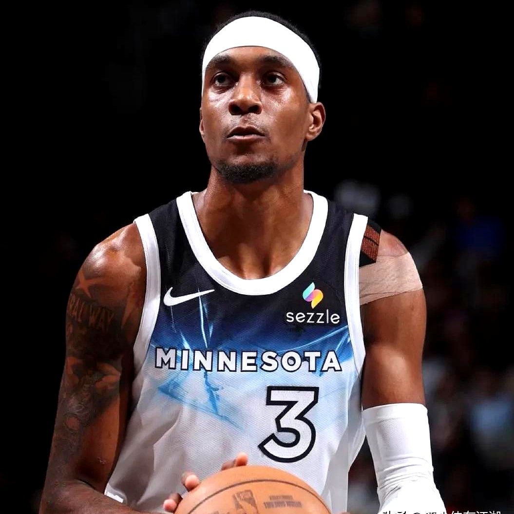 开云下载-森林狼队球员痛失亲友情绪低落