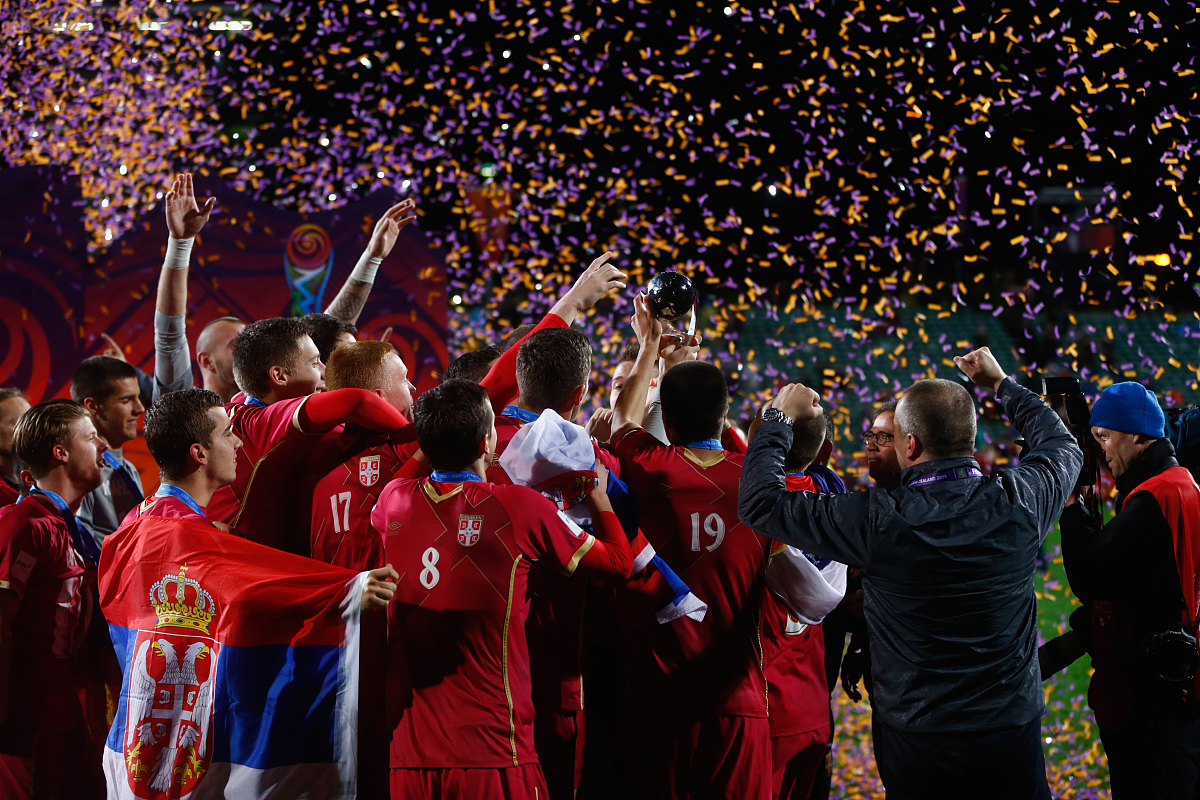 巴萨球员备战新赛季，冲刺荣誉殿堂的简单介绍