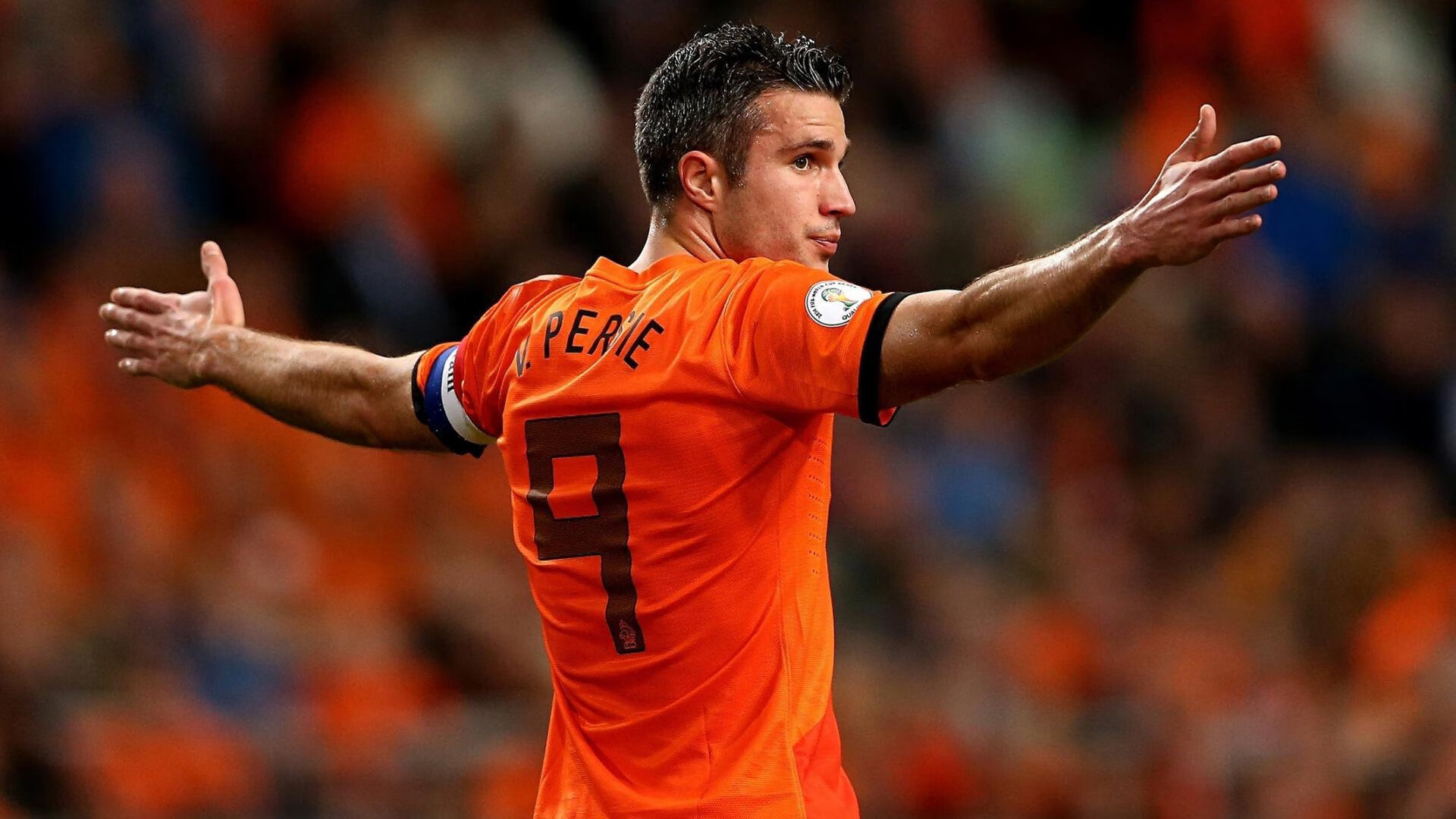 赛道新王，加维在F1街道赛之夜用实力加冕